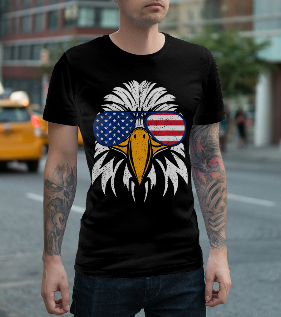 4th of July Bald Eagle American Flag Sunglasses Patriotic America T-Shirt