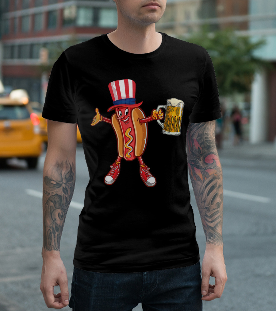 Funny Hot Dog Wearing US Flag Hat Holding Beer Mug T-Shirt