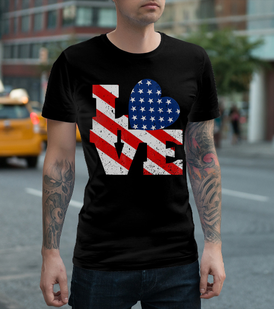 Love 4th Of July American Flag Heart Independence Day T-Shirt
