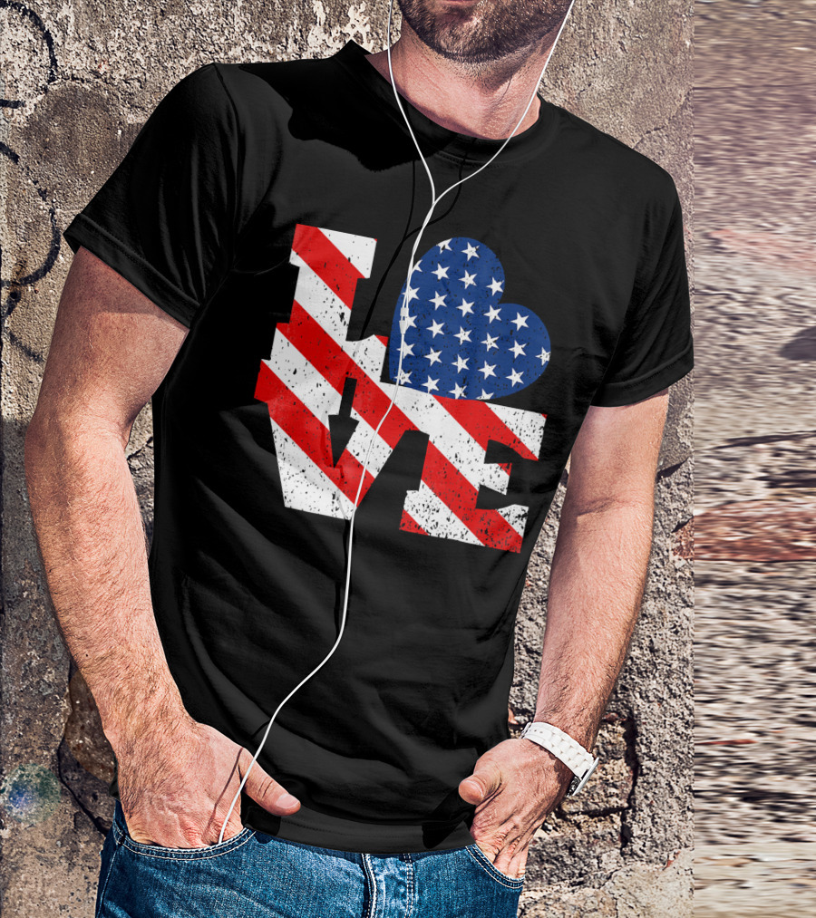 Love 4th Of July American Flag Heart Independence Day T-Shirt