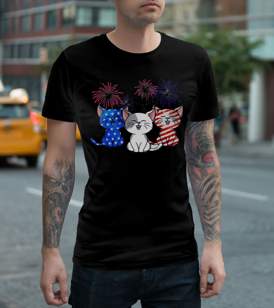 Funny Cat Fourth of July Fireworks American Flag T-Shirt