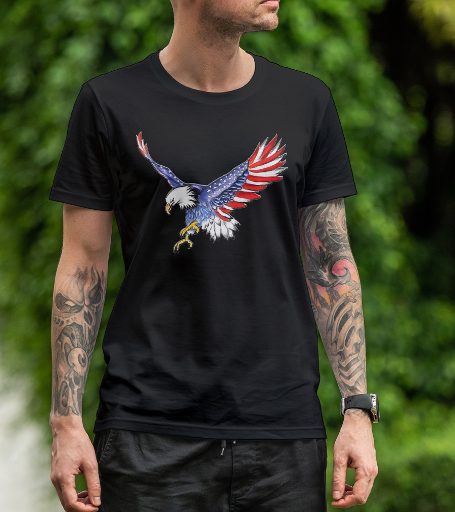 USA Flag Bald Eagle American Flag Wings T-Shirt