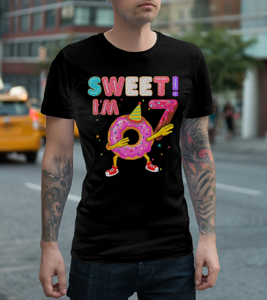 Sweet I'm 7 Birthday Donut Party Hat Fun T-Shirt
