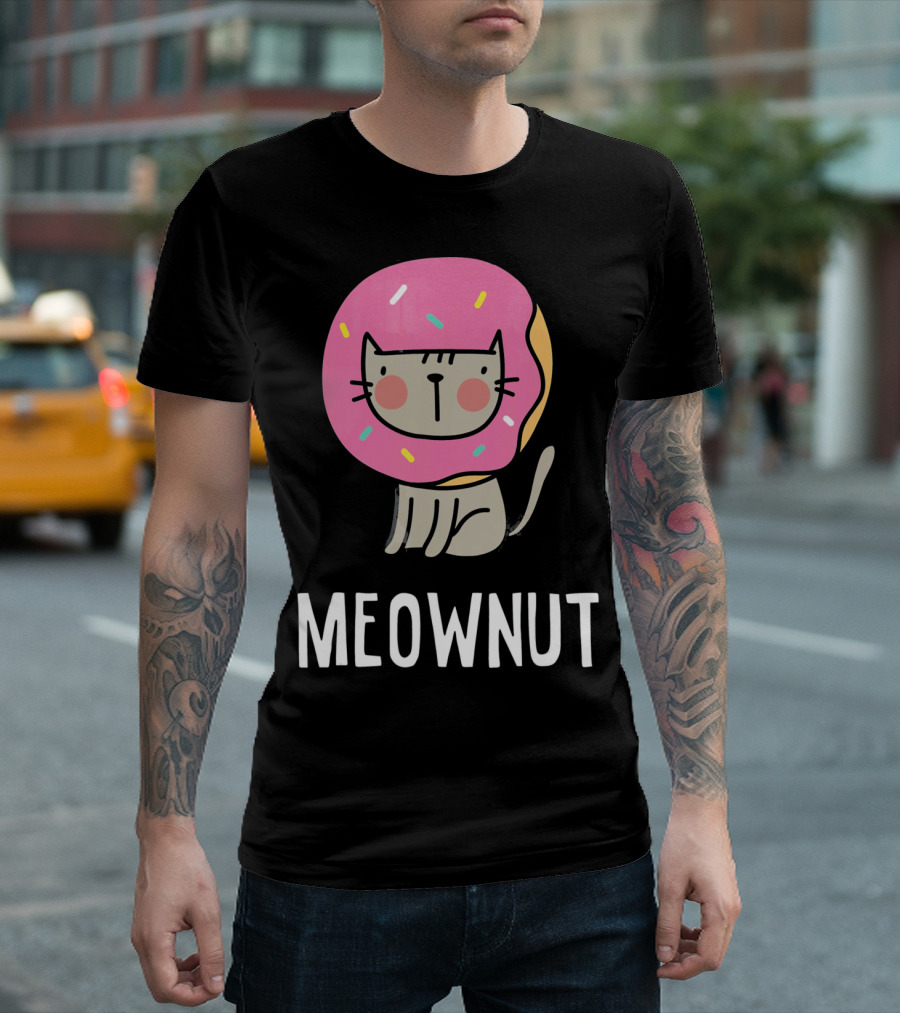 Cute Donut Cat Pun Meownut Funny Meownut T-Shirt