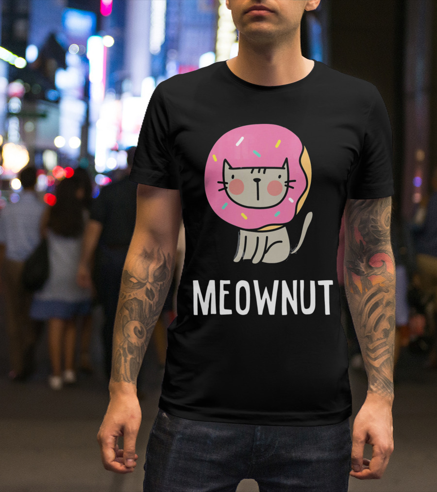Cute Donut Cat Pun Meownut Funny Meownut T-Shirt
