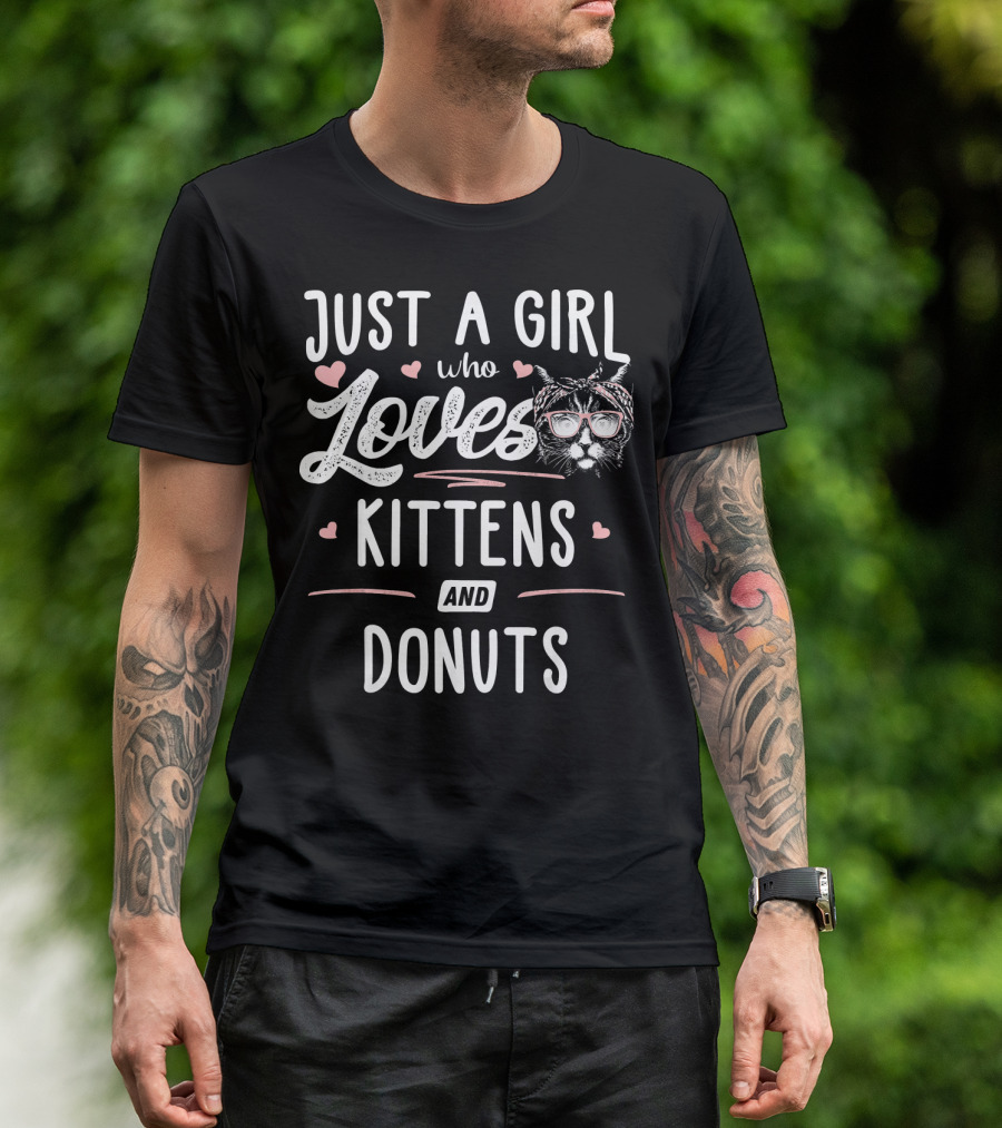 Just A Girl Who Loves Kittens And Donuts With Cat Wearing Glasses T-Shirt