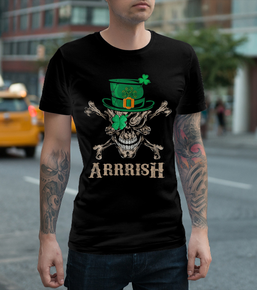 ARRRISH Skull In Irish Pirate Style With Shamrock Hat T-Shirt