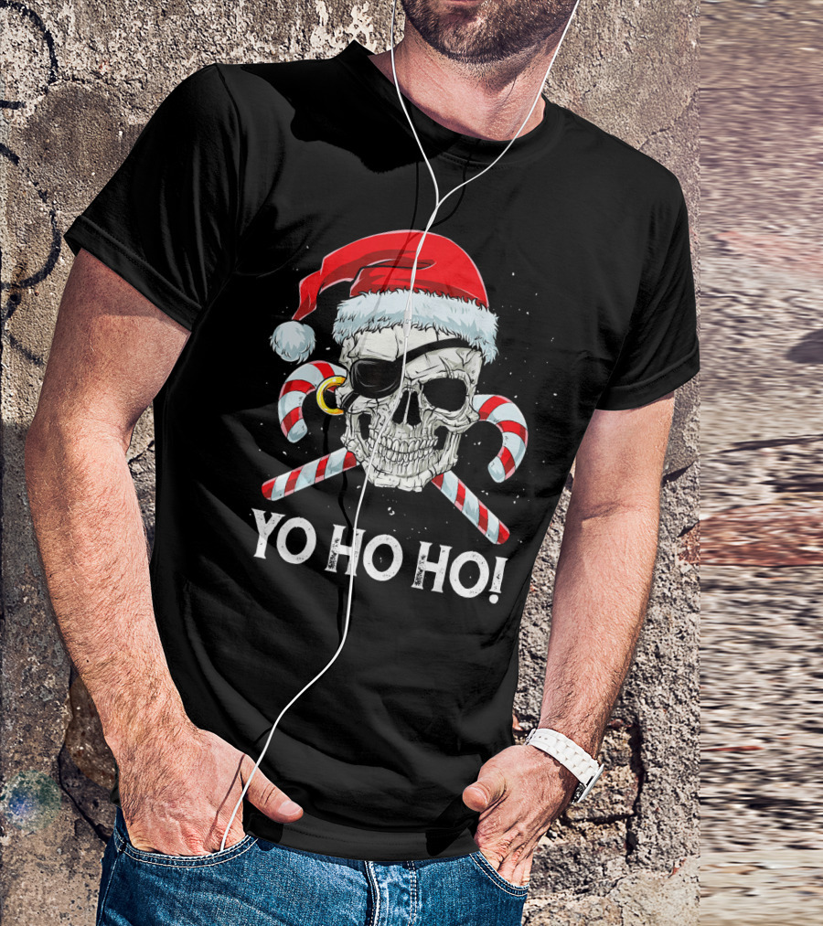 YO HO HO Pirate Santa Skull Candy Canes T-Shirt
