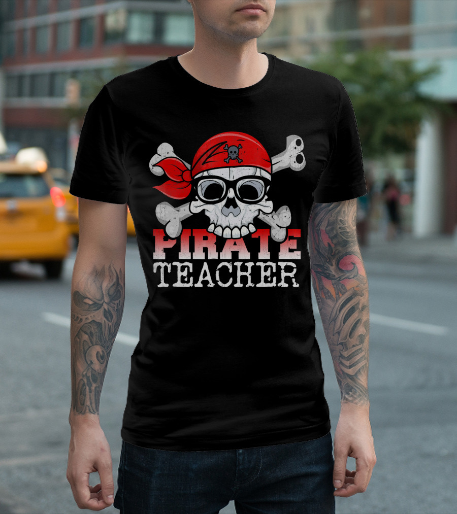 Pirate Skull With Bandana And Glasses Funny Teacher T-Shirt