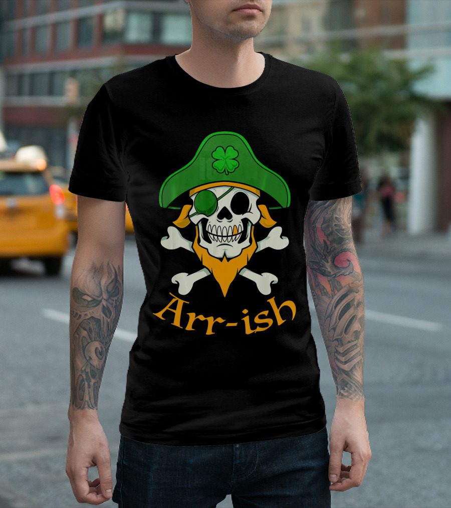 Arr-ish Pirate Skull With Shamrock Hat For St Patrick's Day T-Shirt