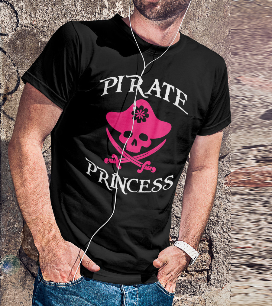 Pirate Princess Pink Skull And Crossed Swords T-Shirt