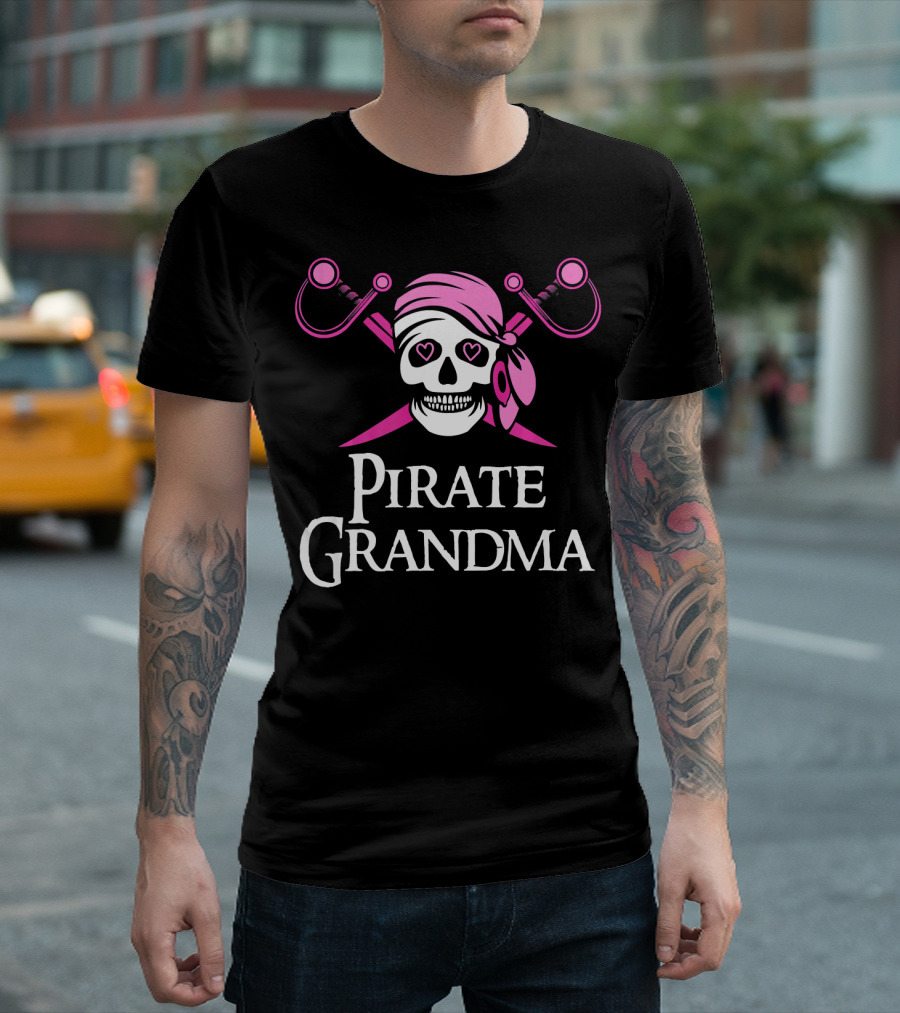 Pirate Grandma Pink Skull And Crossbones T-Shirt