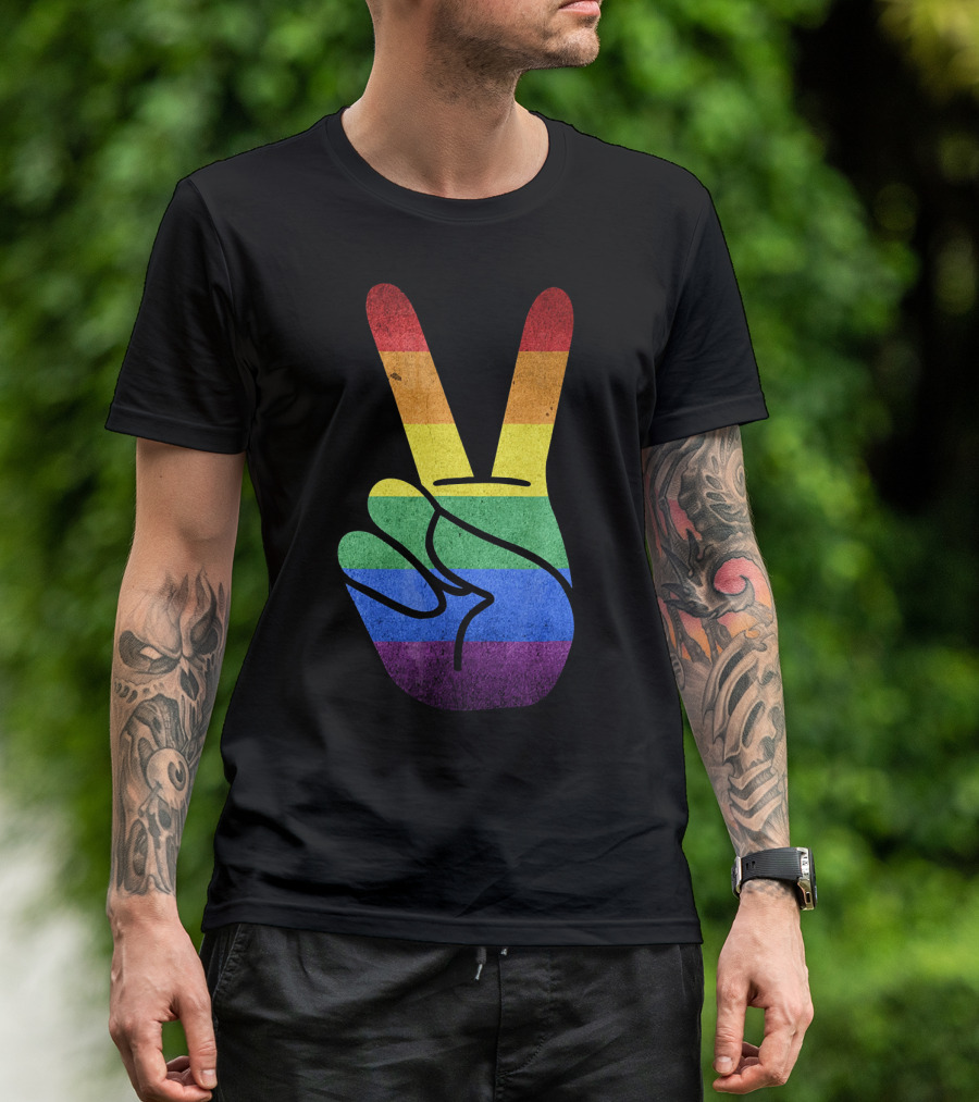 LOVE Rainbow Peace Sign Gay Pride Love T-Shirt