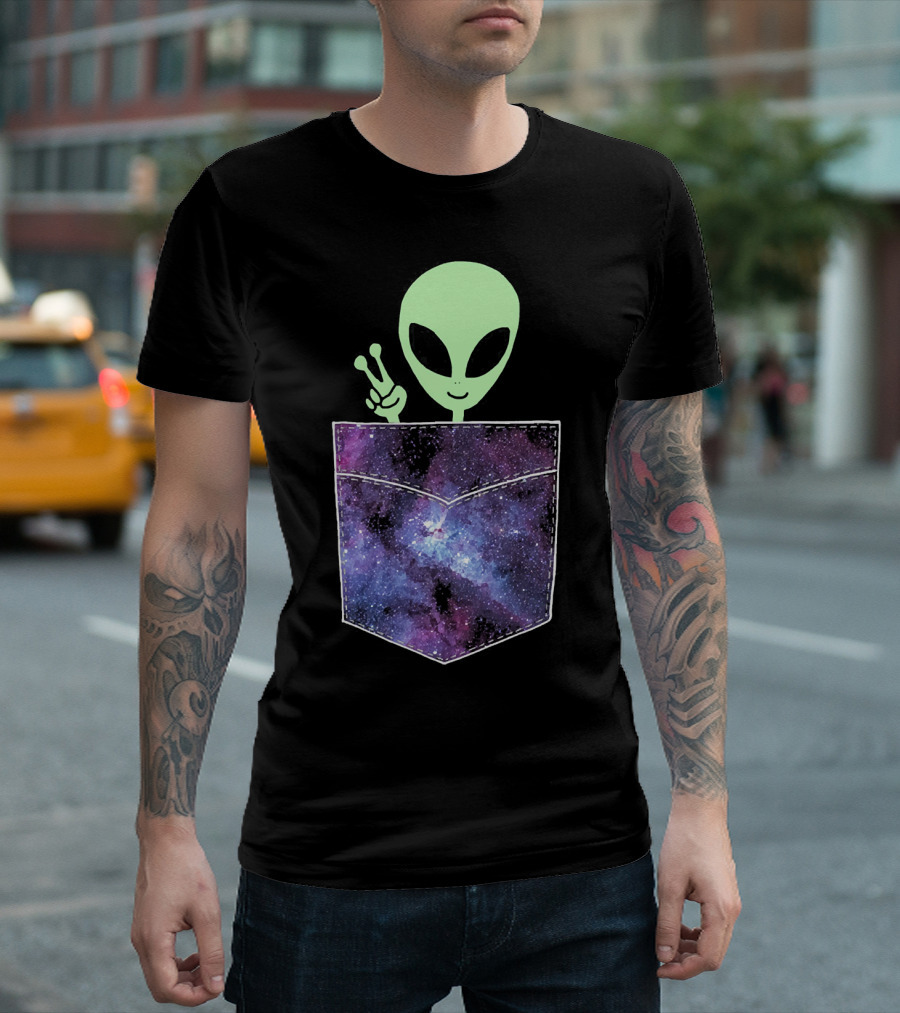 Alien Peace Sign Galaxy Pocket UFO Cos T-Shirt
