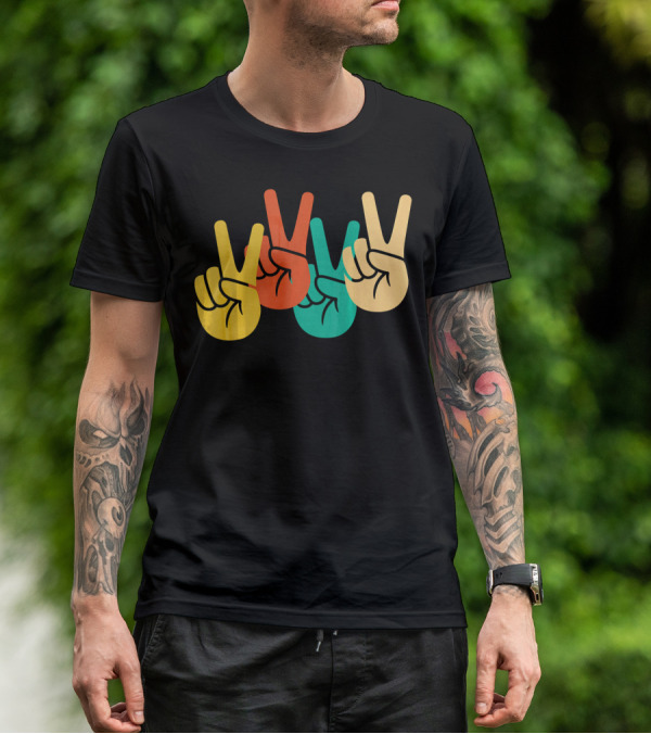 Retro Vintage Peace Love 60s 70s Colorful Peace Sign Hands T-Shirt