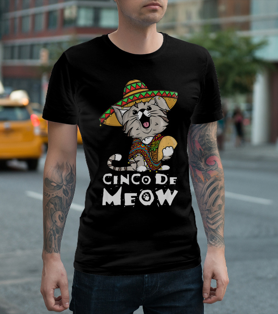 Cinco De Meow Sombrero Cat Holding Taco T-Shirt