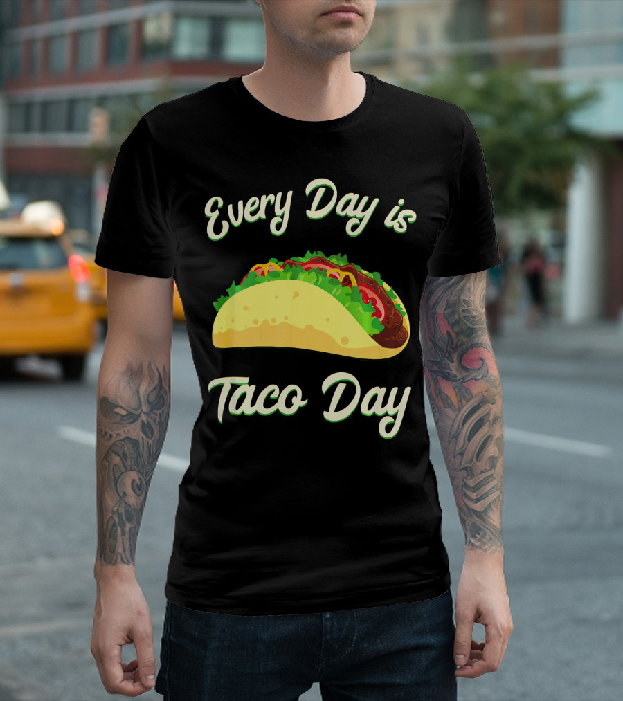 Every Day Is Taco Day Kids Plu T-Shirt