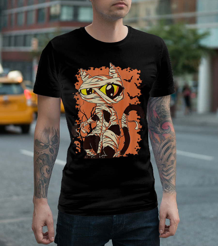 Mummy Cat with Yellow Eyes and Halloween Bats T-Shirt