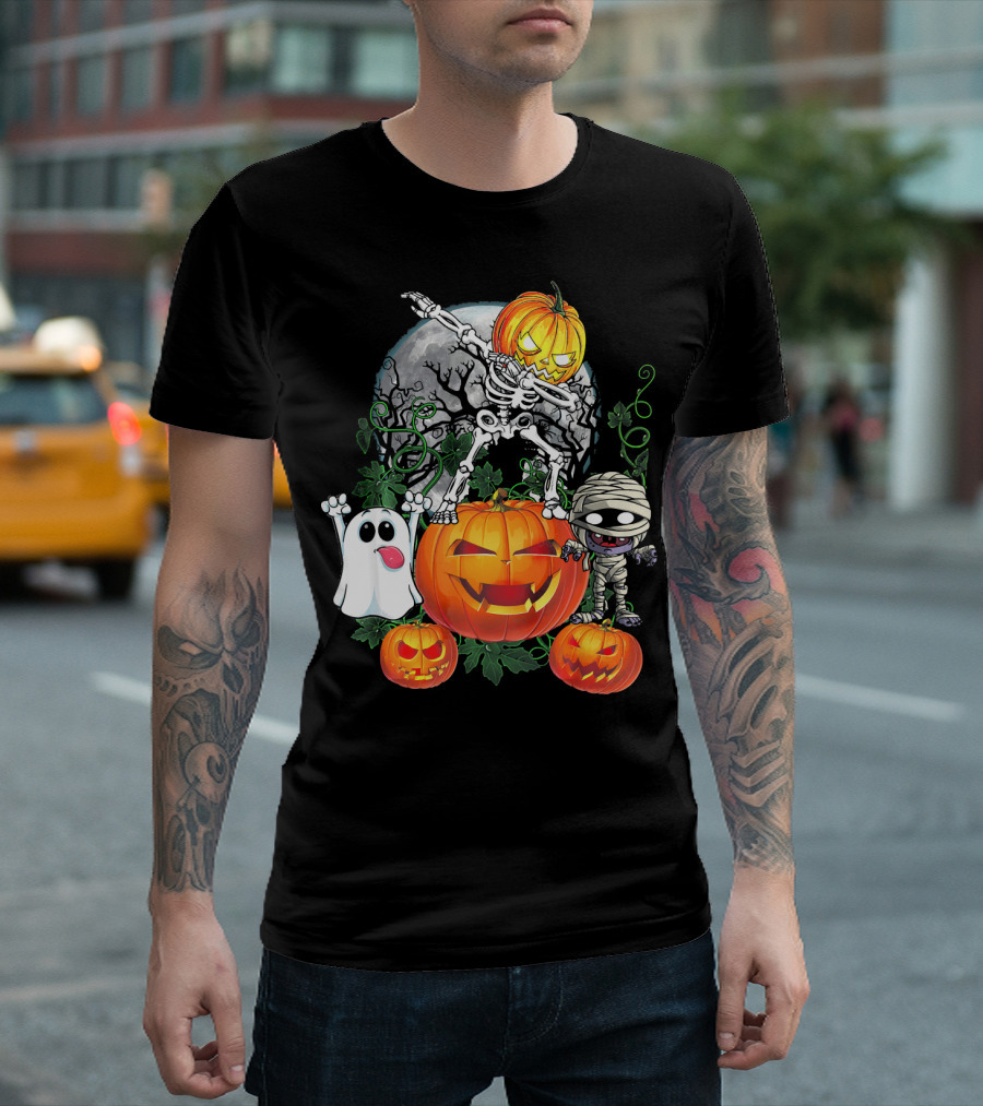 Dabbing Skeleton Pumpkin Ghost Mummy Halloween Moon Scene T-Shirt