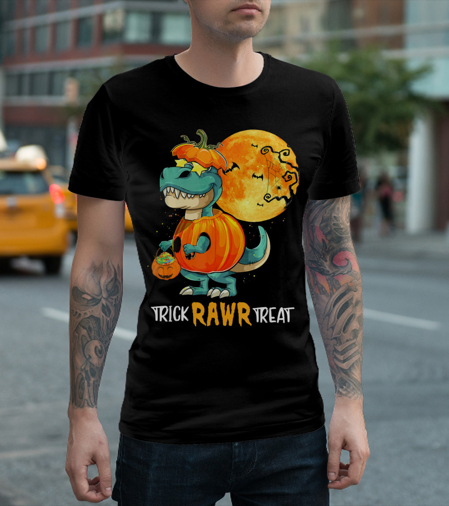 Trick RAWR Treat Rex Dinosaur Halloween Pumpkin Moon T-Shirt