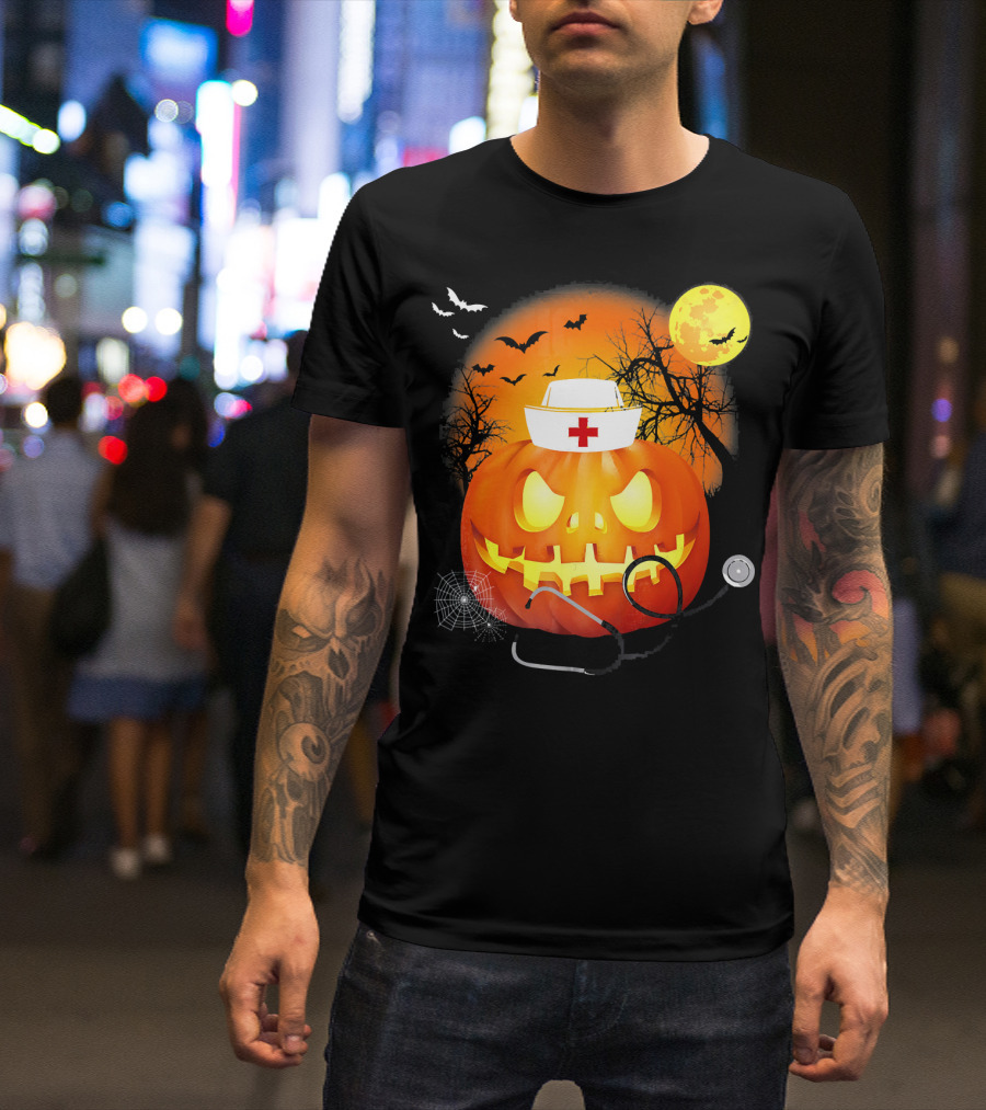 Nurse Halloween Pumpkin With Stethoscope And Bats T-Shirt