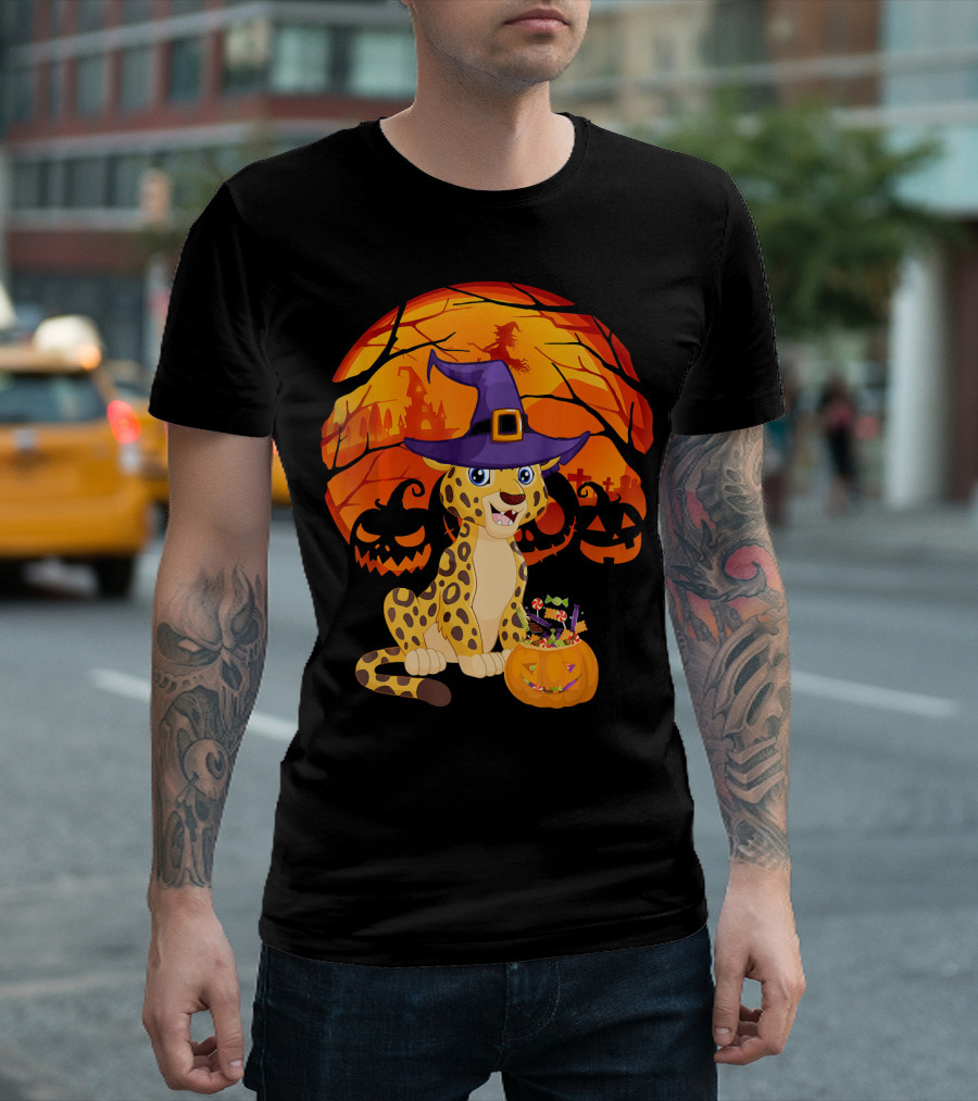 Halloween Costume Leo Witch Hat Leopard Jack-o'-Lantern Moon Shadows T-Shirt