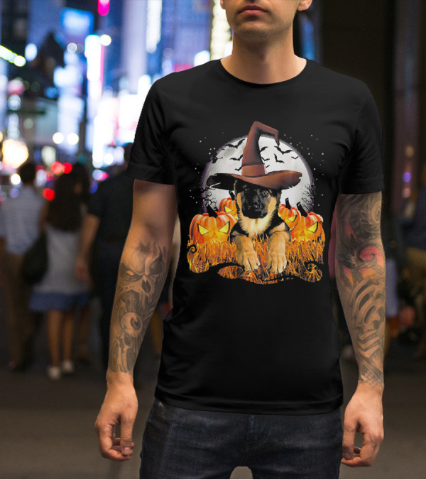 German Shepherd Witch Hat Pumpkins Halloween Moon Bats T-Shirt