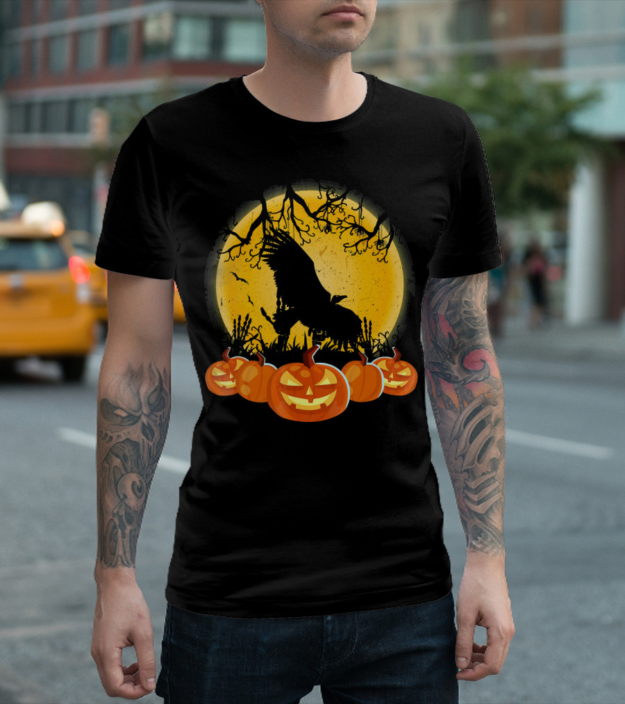 Vulture Silhouette With Pumpkins And Full Moon Halloween Scene T-Shirt