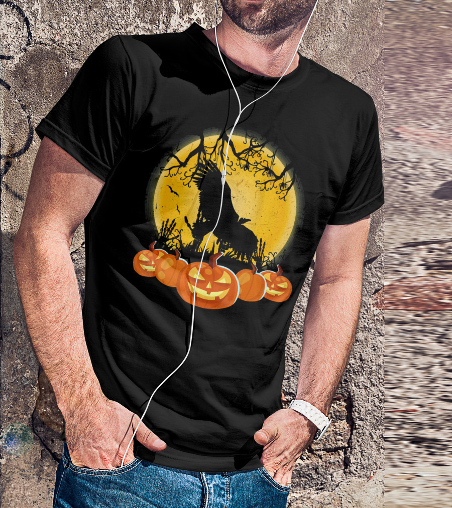 Vulture Silhouette With Pumpkins And Full Moon Halloween Scene T-Shirt