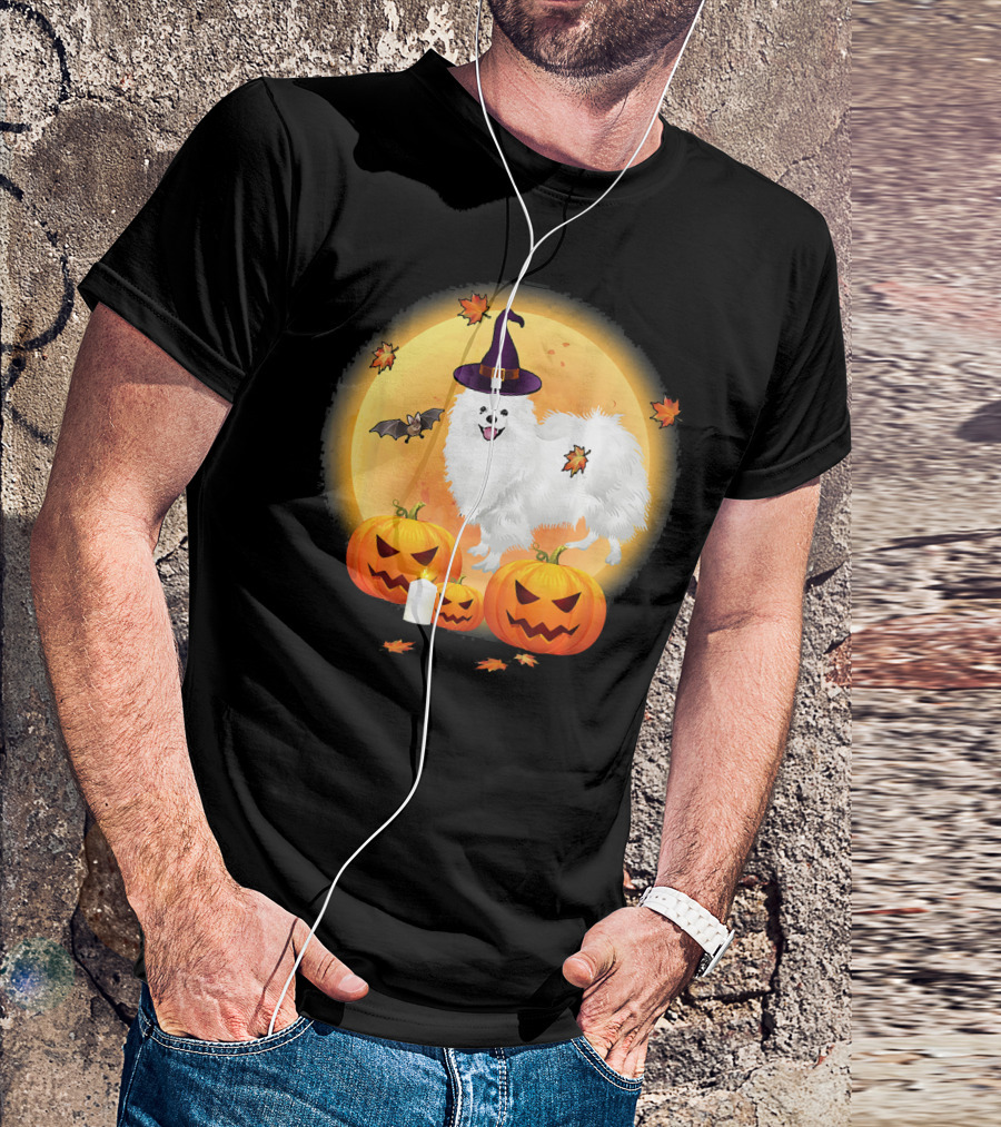 Halloween American Eskimo Dog With Pumpkins And Witch Hat T-Shirt