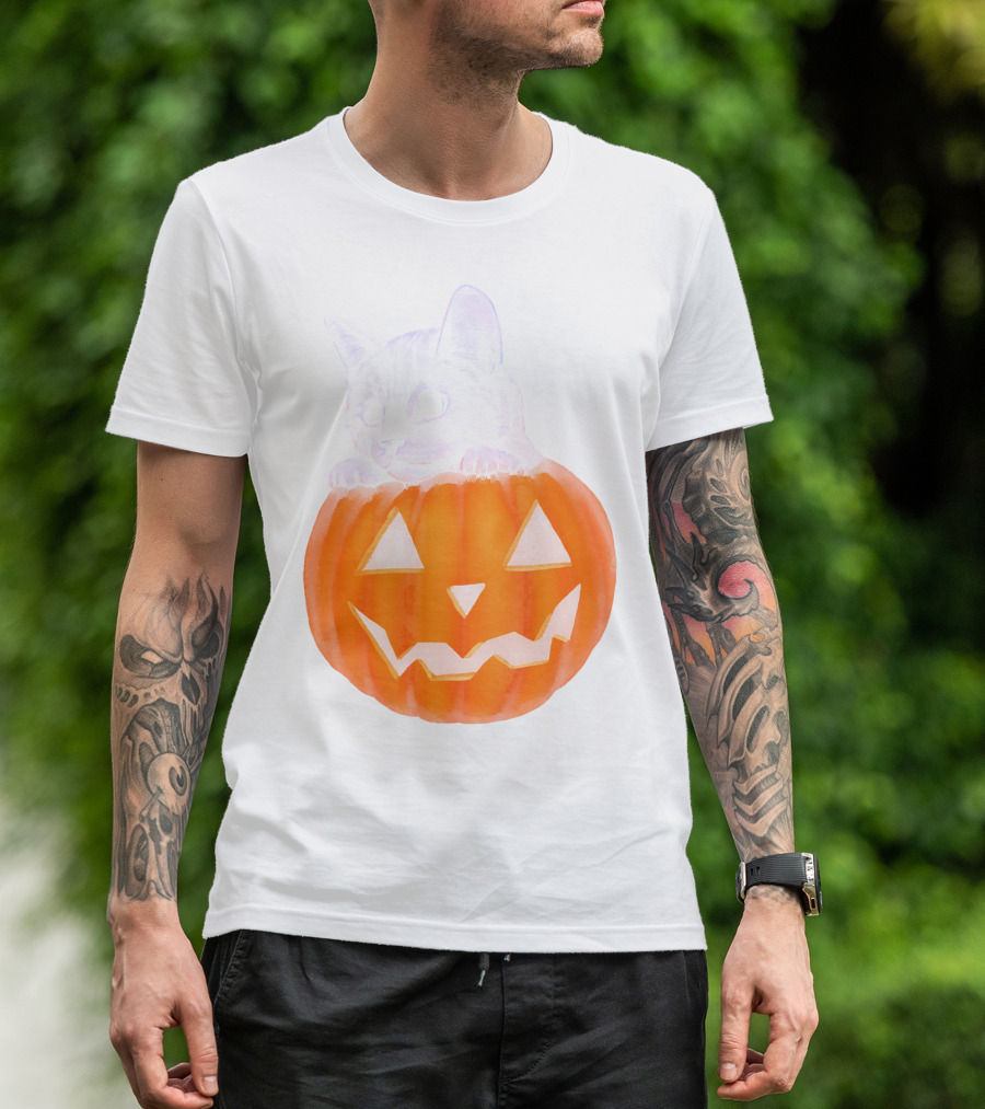 Kitten Peeking From Jack-O'-Lantern Pumpkin Halloween T-Shirt