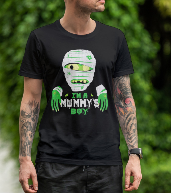 Creepy I'm A Mummy's Boy Green Cartoon Mummy Face And Hands T-Shirt