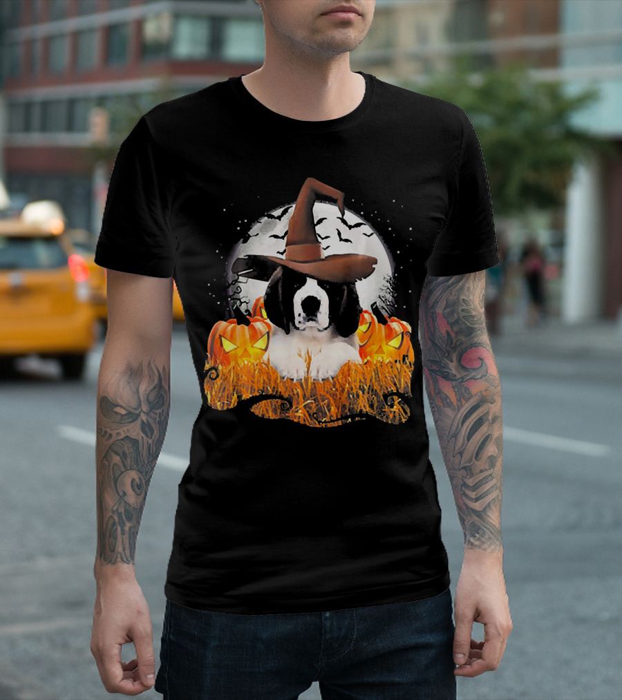Cute Saint Bernard Dog Witch With Pumpkins And Full Moon T-Shirt