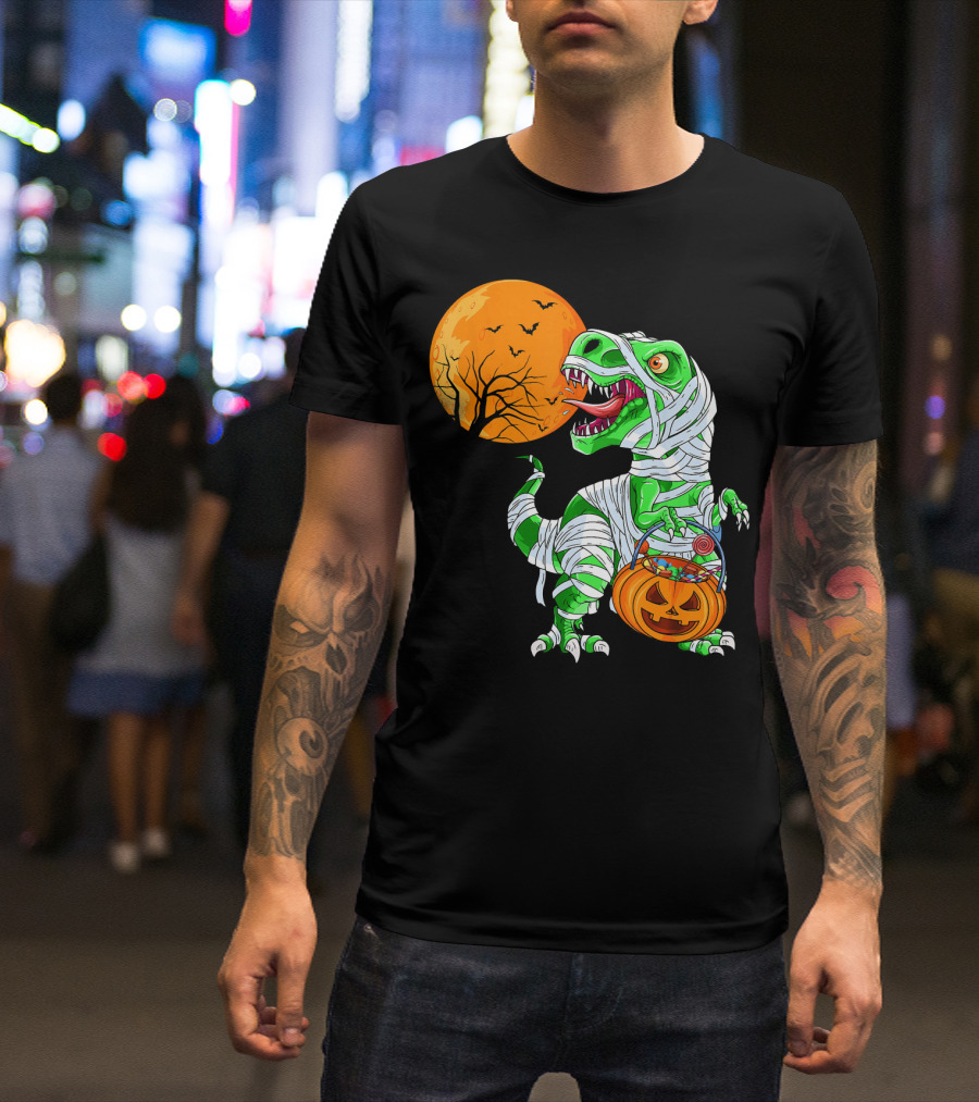 Halloween Mummy T Rex With Pumpkin Candy Under Full Moon T-Shirt