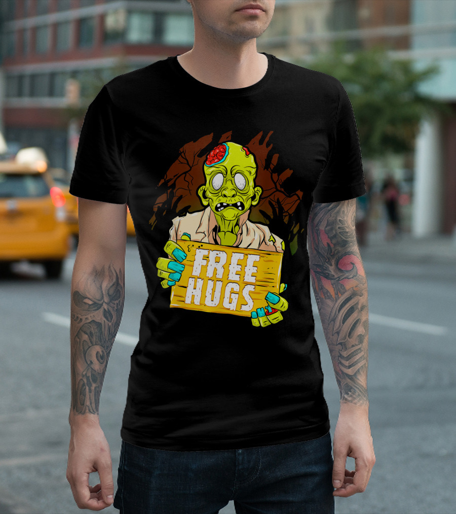 Free Hugs Creepy Zombie Funny Mens Halloween Horror T-Shirt