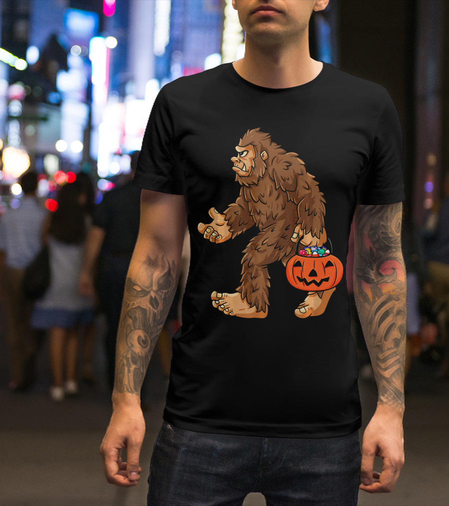 Bigfoot Carrying Jack O Lantern Halloween Candy T-Shirt