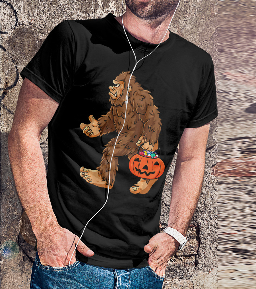 Bigfoot Carrying Jack O Lantern Halloween Candy T-Shirt