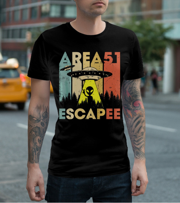 Area 51 Escapee UFO Alien Vintage Halloween Costume T-Shirt