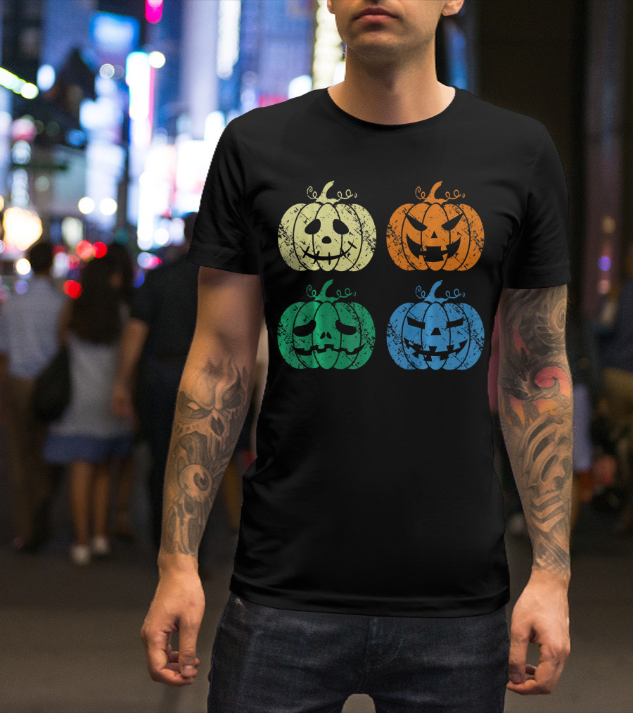 Vintage Retro Scary Pumpkin Face Halloween T-Shirt