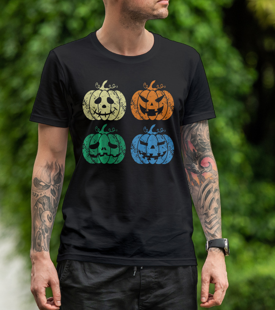 Vintage Retro Scary Pumpkin Face Halloween T-Shirt