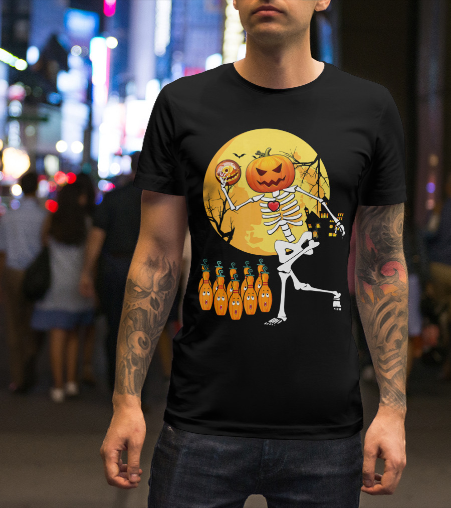 Funny Pumpkin-Headed Bowling Skeleton Halloween Dance T-Shirt