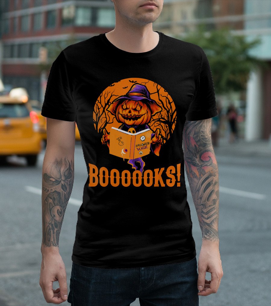 BOOOOKS Halloween Magic Pumpkin Reading Spooky Trees T-Shirt