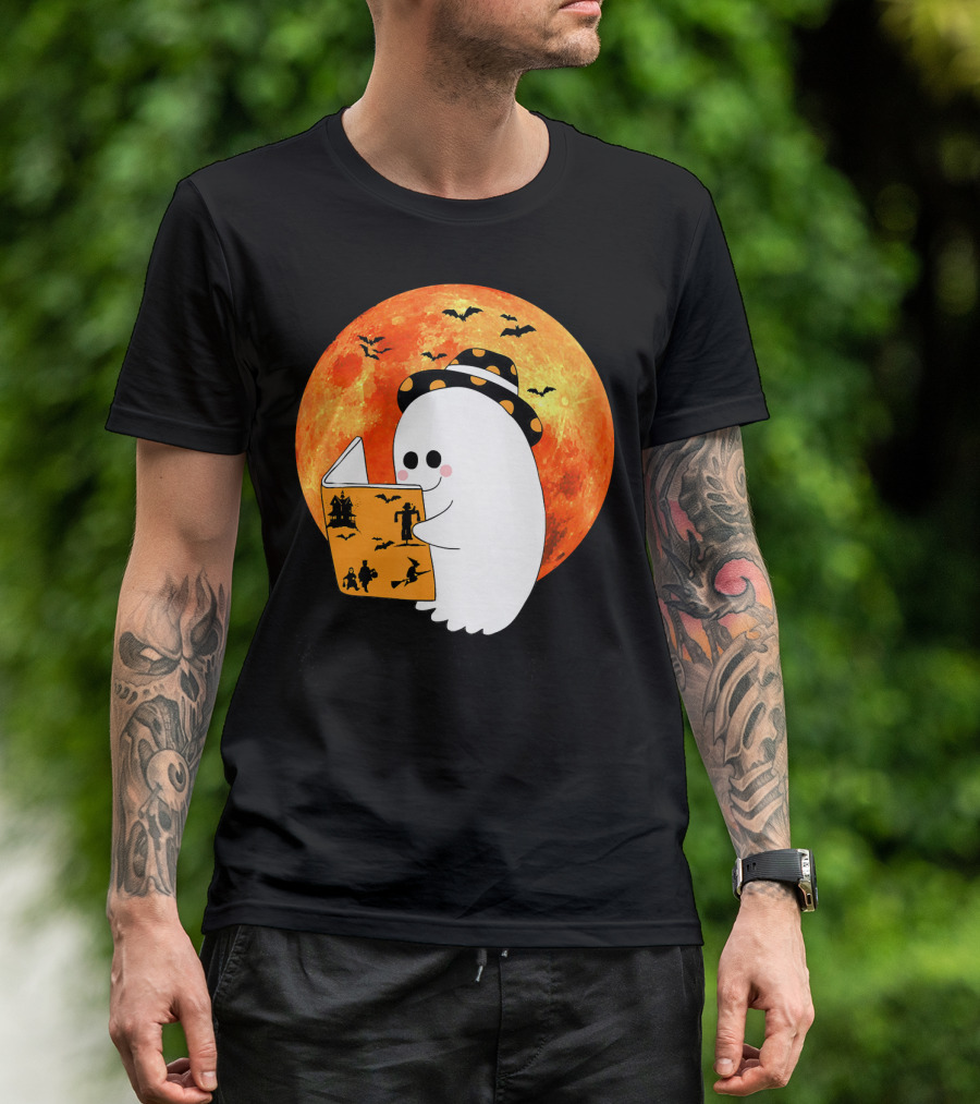 Halloween Ghost Reading Boo Books With Orange Moon And Bats T-Shirt