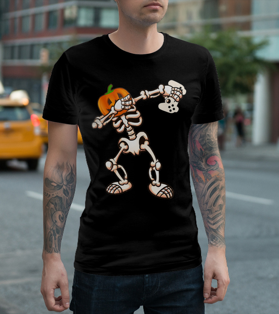 Halloween Dabbing Skeleton Pumpkin Head Video Game Controller T-Shirt