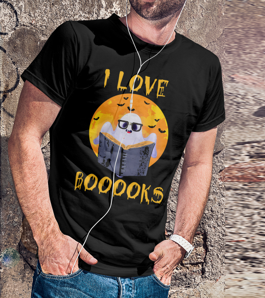 I Love Boooooks Halloween Ghost Reading With Bats T-Shirt