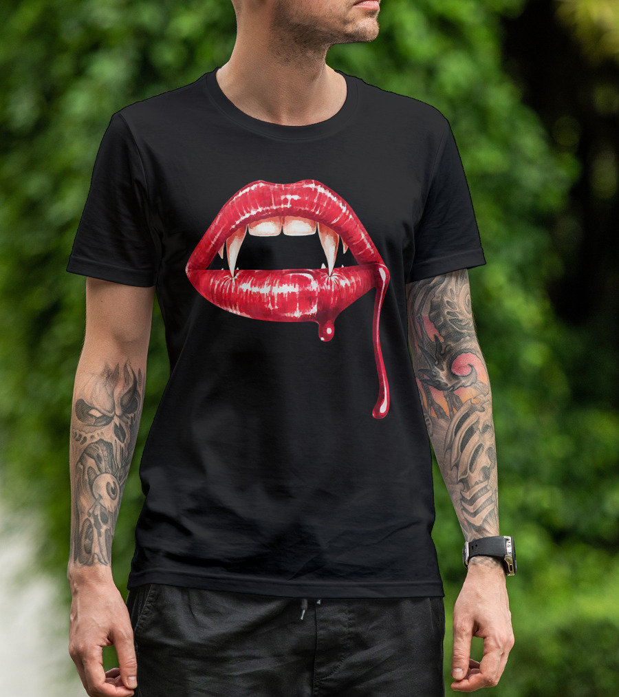 Awesome Vampire Fangs Lips With Blood Dripping Dracula T-Shirt