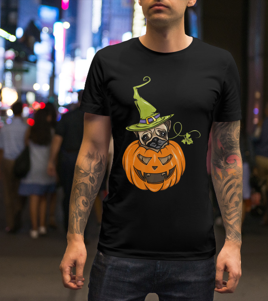 Pumpkin Pug Witch Halloween Costume Women T-Shirt