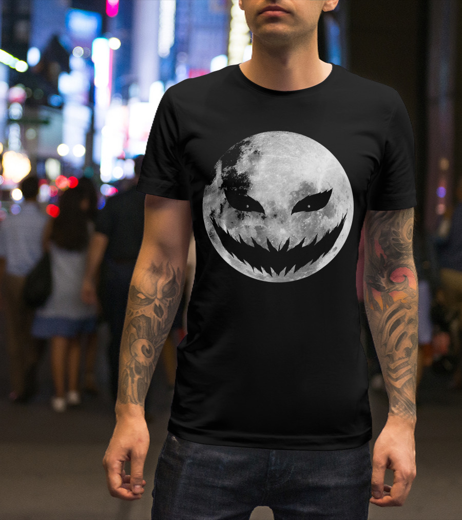 Jack O Lantern Scary Face On Moon Halloween T-Shirt