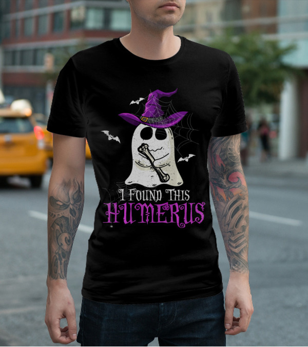 I Found This Humerus Funny Halloween Ghost Costume T-Shirt