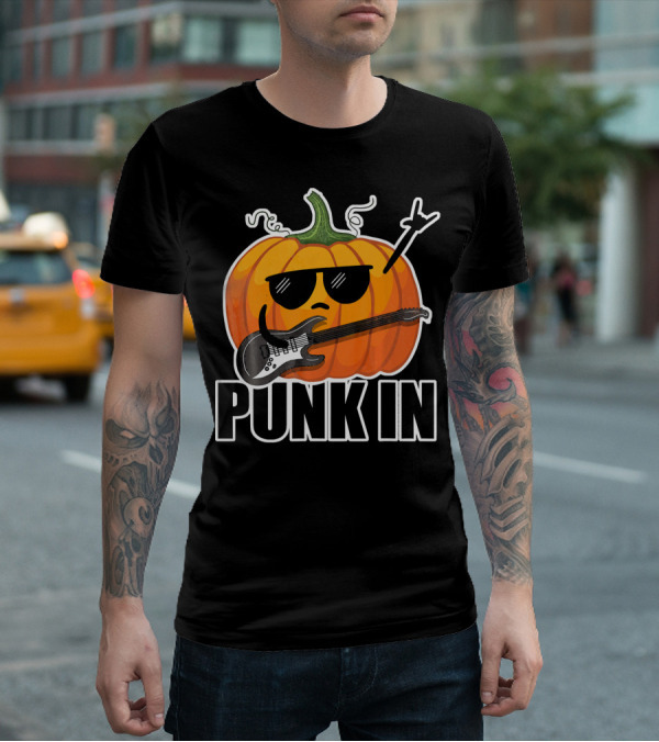 Punk In Halloween Funny Cool Pumpkin Punk Rock T-Shirt